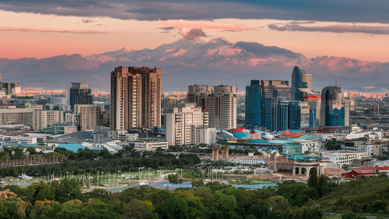 Best Time To Visit Baku